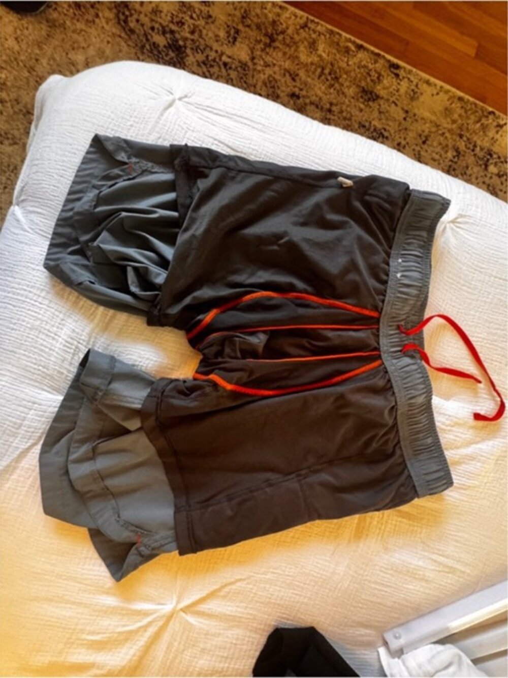 Saxx Gainmaker 2N1 Shorts - Charcoal size large. Grey shell and grey liner 7” - Picture 8 of 9